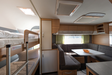 Mietcaravan mit Bad (max. 5 Personen)